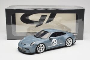 Porsche 911 992 ST Gentian Blue Metallic GT Spirit 1:18 GT491 Smola – slika 6 od 6
