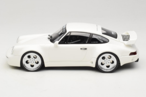 Porsche 911 992 Strosek Giga White GT Spirit 1:18 GT525 Smola – slika 3 od 6