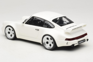 Porsche 911 992 Strosek Giga White GT Spirit 1:18 GT525 Smola – slika 5 od 6