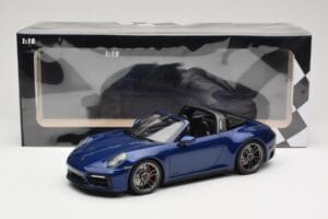 Porsche 911 992 Targa 4 GTS Blue Metallic Minichamps 1:18 155061060 Kovina – slika 6 od 6
