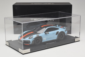 Porsche 911 992 TechArt GTstreet R Gulf Blue TechArt 1:18 REMC010 Smola – slika 6 od 6