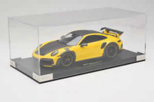 Porsche 911 992 TechArt GTstreet R Rumen Z Črnimi Kolesi TechArt 1:18 REMC011 Smola – slika 2 od 6