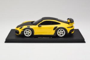 Porsche 911 992 TechArt GTstreet R Rumen Z Belimi Kolesi TechArt 1:18 REMC015 Smola