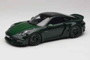 Porsche 911 992 Turbo S Brabus 900 Rocket R Mean Green GT Spirit 1:18 GT959 Smola