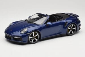 Porsche 911 992 Turbo S Kabriolet Blue Metallic Minichamps 1:18 155069081 Kovina
