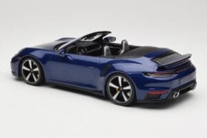 Porsche 911 992 Turbo S Kabriolet Blue Metallic Minichamps 1:18 155069081 Kovina – slika 5 od 6