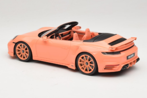 Porsche 911 992 Turbo S Cabriolet Brabus 900 Peetch GT Spirit 1:18 GT564 Smola – slika 5 od 6
