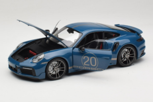 Porsche 911 992 Turbo S Coupe Sport Design Moder Minichamps 1:18 113069073 Kovina – slika 2 od 8