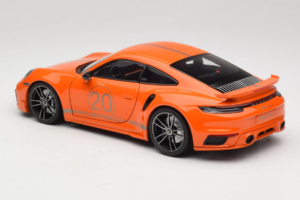 Porsche 911 992 Turbo S Coupe Sport Design Oranžna Minichamps 1:18 113069074 Kovina – slika 7 od 8