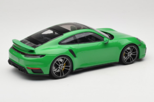 Porsche 911 992 Turbo S Zelena Minichamps 1:18 153069077 Kovina – slika 2 od 6