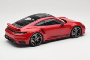 Porsche 911 992 Turbo S Rdeč Minichamps 1:18 155069070 Kovina – slika 2 od 6