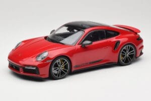 Porsche 911 992 Turbo S Rdeč Minichamps 1:18 155069070 Kovina