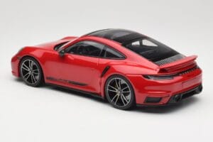 Porsche 911 992 Turbo S Rdeč Minichamps 1:18 155069070 Kovina – slika 5 od 6