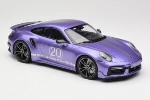 Porsche 911 992 Turbo S Sport Design Package Viola Metallic Minichamps 1:18 155069174 Kovina – slika 4 od 6
