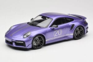 Porsche 911 992 Turbo S Sport Design Package Viola Metallic Minichamps 1:18 155069174 Kovina