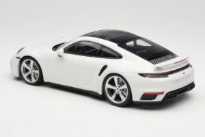 Porsche 911 Turbo S 992 Bel Minichamps 1:18 WAP0211620RTRB Kovina – slika 5 od 6