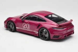 Porsche 911 992 Turbo S s Sport Design Package Rdeč Minichamps 1:18 155069172 Kovina – slika 5 od 6