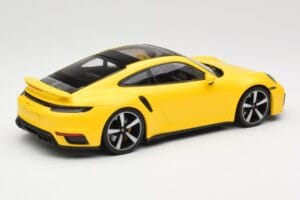 Porsche 911 992 Turbo S Rumen Minichamps 1:18 155069071 Kovina – slika 2 od 6