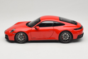 Porsche 911 992.2 Carrera 4 GTS Guards Red Norev 1:18 187171 Kovina – slika 4 od 8