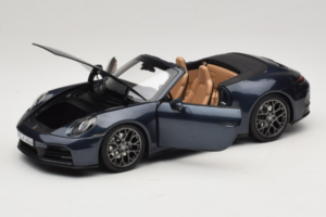 Porsche 911 992.2 Carrera Kabriolet Yachting Blue Norev 1:18 187180 Kovina – slika 2 od 8