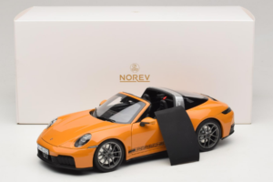 Porsche 911 992.2 Targa 4 GTS Bahama Yellow Norev 1:18 187190 Kovina – slika 10 od 10