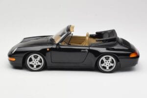 Porsche 911 993 Kabriolet Črn UT Models 1:18 27806-U1 Kovina – slika 4 od 8