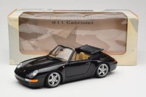 Porsche 911 993 Kabriolet Črn UT Models 1:18 27806-U1 Kovina – slika 8 od 8