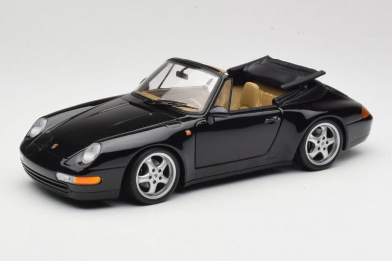 Porsche 911 993 Kabriolet Črn UT Models 1:18 27806-U1 Kovina
