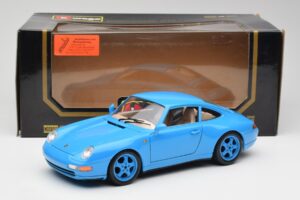 Porsche 911 993 Carrera Moder Bburago 1:18 3060 Kovina – slika 8 od 8