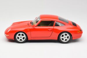Porsche 911 993 Carrera Rdeč Bburago 1:18 3050 Kovina – slika 4 od 8