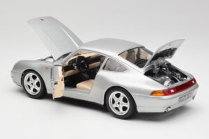 Porsche 911 993 Carrera Srebrn Bburago 1:18 3050-M1 Kovina – slika 7 od 8
