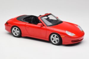 Porsche 911 996 Kabriolet Rdeč Gate 1:18 1051 Kovina – slika 6 od 8