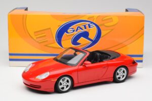 Porsche 911 996 Kabriolet Rdeč Gate 1:18 1051 Kovina – slika 8 od 8