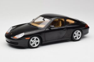 Porsche 911 996 Carrera Črn Gate 1:18 1043 Kovina