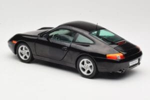 Porsche 911 996 Carrera Črn Sun Star 1:18 1202 Kovina – slika 7 od 8