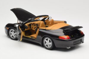 Porsche 911 996 Carrera Kabriolet Črn UT Models 1:18 WAP02100997 Kovina – slika 5 od 8