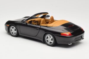 Porsche 911 996 Carrera Kabriolet Črn UT Models 1:18 WAP02100997 Kovina – slika 7 od 8