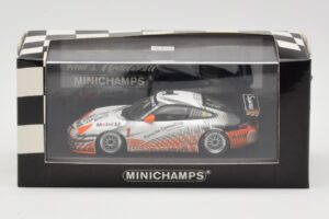 Porsche 911 996 GT3 Cup Mobil 1 #1 VIP Car 2004 Minichamps 1:43 WAP02012115-R1 Kovina – slika 4 od 4