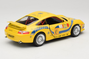 Porsche 911 996 GT3 Cup #22 Bburago 1:18 3395 Kovina – slika 3 od 8