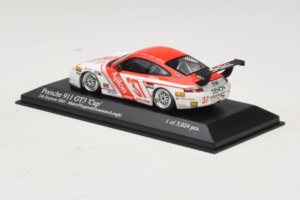 Porsche 911 996 GT3 Cup #37 Matos / Fitzgerald Rolex 24 at Daytona 2005 Minichamps 1:43 400056237 Kovina – slika 3 od 4