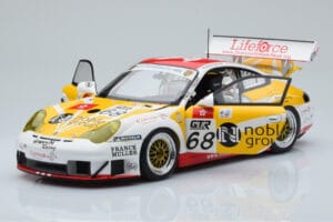 Porsche 911 996 GT3 RSR #68 M. Marsh FIA GT Zhuhai 2005 AUTOart 1:18 80582 Kovina – slika 2 od 8