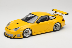 Porsche 911 996 GT3 RSR Yello ALMS 2004 Minichamps 1:18 100046401 Kovina