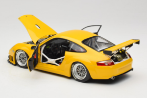 Porsche 911 996 GT3 RSR Yello ALMS 2004 Minichamps 1:18 100046401 Kovina – slika 5 od 8