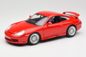 Porsche 911 996 GT3 Strasse Rdeč Bburago 1:18 30395 Kovina