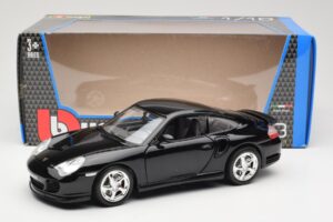 Porsche 911 996 Turbo Črn Bburago 1:18 18-12030 Kovina – slika 8 od 8