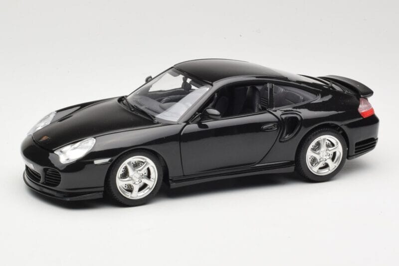 Porsche 911 996 Turbo Črn Bburago 1:18 3367 Kovina
