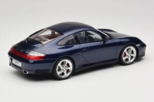 Porsche 911 996.2 Carrera 4S Temnomodra GT Spirit 1:18 GT938 Smola – slika 2 od 6