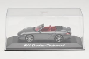 Porsche 911 997 Turbo Cabriolet Grey Metallic Minichamps 1:43 WAP02015216 Kovina – slika 4 od 5
