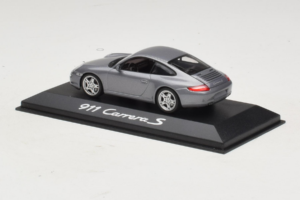 Porsche 911 997 Carrera S Grey Metallic Minichamps 1:43 WAP02011615-P1 Kovina – slika 3 od 4