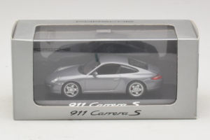 Porsche 911 997 Carrera S Grey Metallic Minichamps 1:43 WAP02011615-P1 Kovina – slika 4 od 4